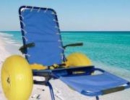 Torre Grande - Passerelle e sedie job per una spiaggia aperta a tutti Torre Grande - Passerelle e sedie job per una spiaggia aperta a tutti