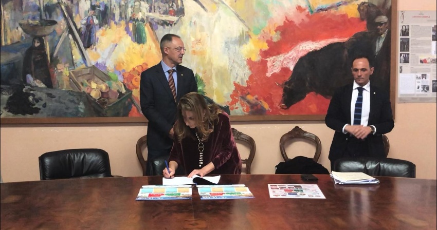 Oristano protagonista al festival ''Viva Italia'' dal 12 al 15 giugno nella città slovacca di Poprad Oristano protagonista al festival ''Viva Italia'' dal 12 al 15 giugno nella città slovacca di Poprad