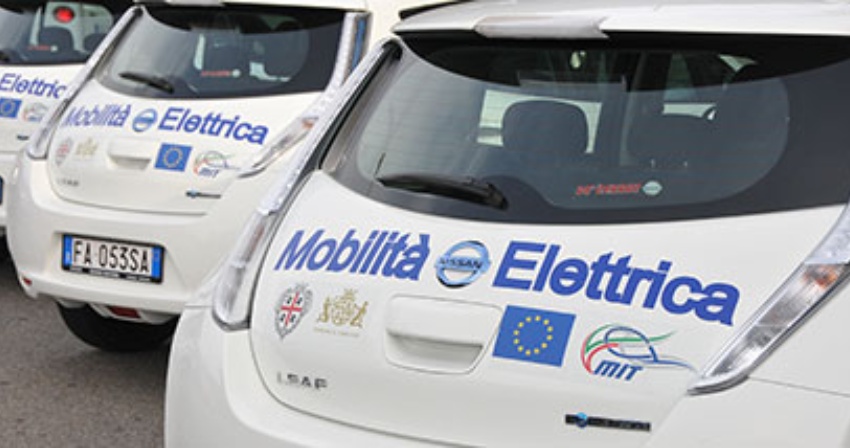 Oristano città verde con le stazioni di ricarica per auto elettriche Oristano città verde con le stazioni di ricarica per auto elettriche