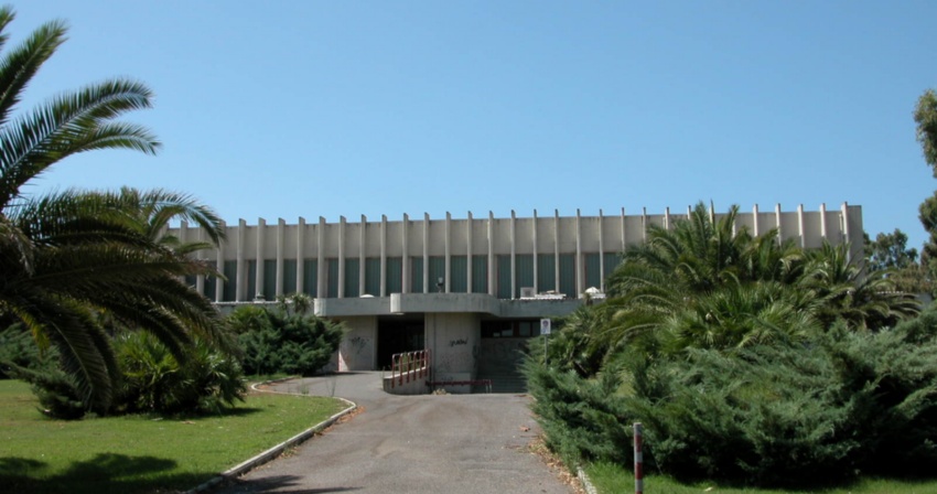 Appaltata la ristrutturazione e la gestione della Piscina comunale Appaltata la ristrutturazione e la gestione della Piscina comunale