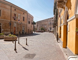 Piazza Eleonora © Dino Zaru Piazza Eleonora © Dino Zaru