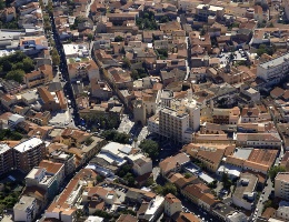 Piazza Roma con la Torre Mariano II © Francesco Cubeddu Piazza Roma con la Torre Mariano II © Francesco Cubeddu