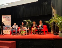 Amianto - La conferenza all'ITIS Othoca Amianto - La conferenza all'ITIS Othoca