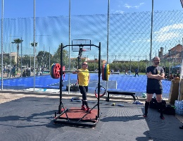 Parco sportivo di Torangius - Esibizione di sollevamento pesi Parco sportivo di Torangius - Esibizione di sollevamento pesi