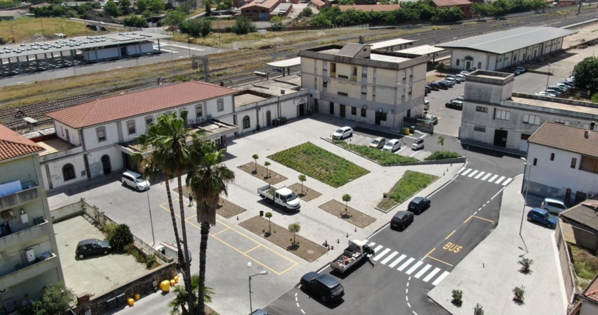 Apre ufficialmente la nuova Piazza Ungheria Apre ufficialmente la nuova Piazza Ungheria