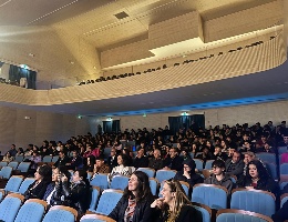 Platea e galleria del Teatro Garau Platea e galleria del Teatro Garau
