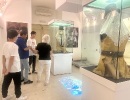 Una visita guidata al Centro di documentazione sulla Sartiglia Una visita guidata al Centro di documentazione sulla Sartiglia