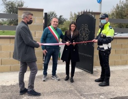 Inaugurate le casette di via Brianza, rifugio per senzatetto Inaugurate le casette di via Brianza, rifugio per senzatetto