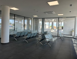 la sala d'aspetto del centro intermodale di oristano la sala d'aspetto del centro intermodale di oristano