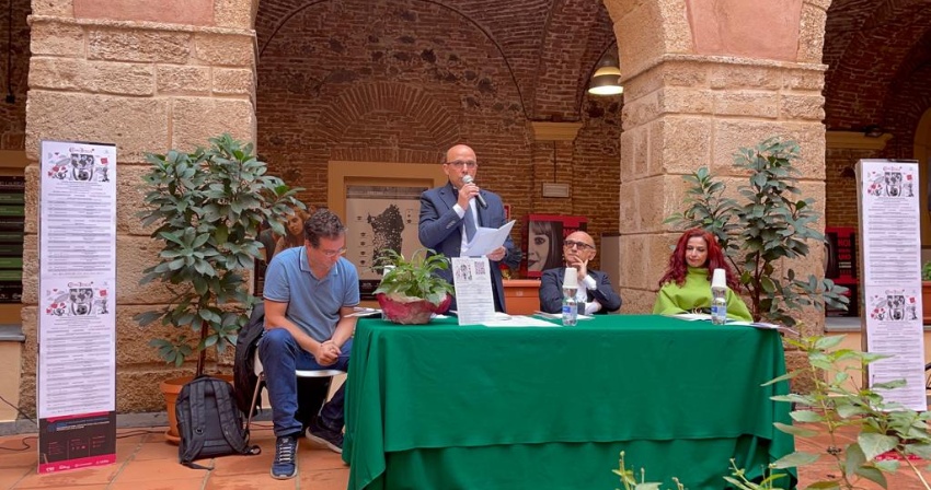 Inaugurato il Festival Connetica. Via al confronto su digitale ed etica Inaugurato il Festival Connetica. Via al confronto su digitale ed etica