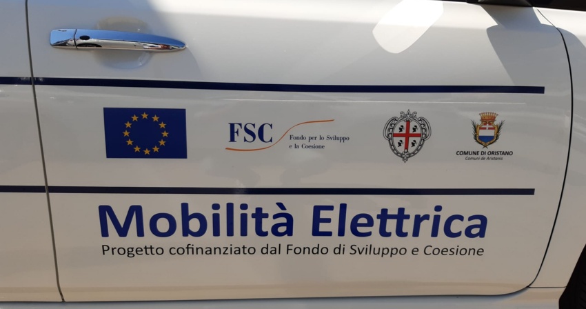 Sette nuove auto elettriche per il Comune di Oristano. Domani la presentazione Sette nuove auto elettriche per il Comune di Oristano. Domani la presentazione