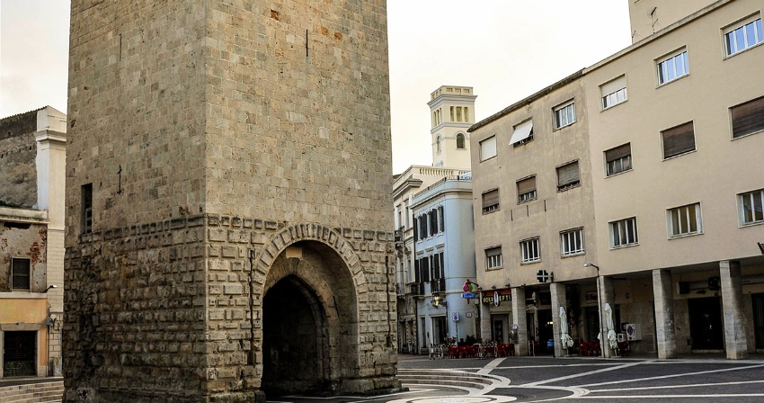 Torre di Mariano II o di San Cristoforo Torre di Mariano II o di San Cristoforo