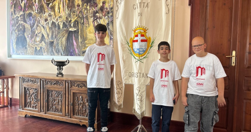 Le guide nella Sala Giunta di Palazzo Campus Colonna Le guide nella Sala Giunta di Palazzo Campus Colonna