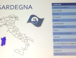 L'elenco delle spiagge sarde premiate con la Bandiera blu 2024 L'elenco delle spiagge sarde premiate con la Bandiera blu 2024
