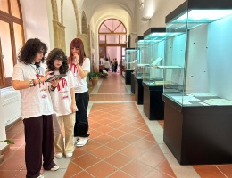 i volontari di monumenti aperti 2023 guidano le visite a palazzo degli scolopi i volontari di monumenti aperti 2023 guidano le visite a palazzo degli scolopi