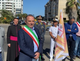 il sindaco lutzu e il prefetto stelo il sindaco lutzu e il prefetto stelo